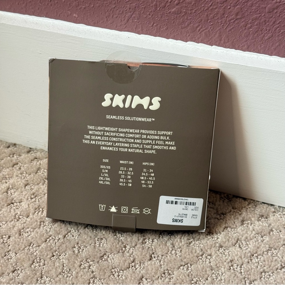 SKIMS Shapewear Black Onyx Bralette Seamless Sculpt L/XL - Picture 3 of 6